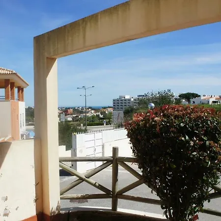 度假居 Pool & Garden Oura Flat *