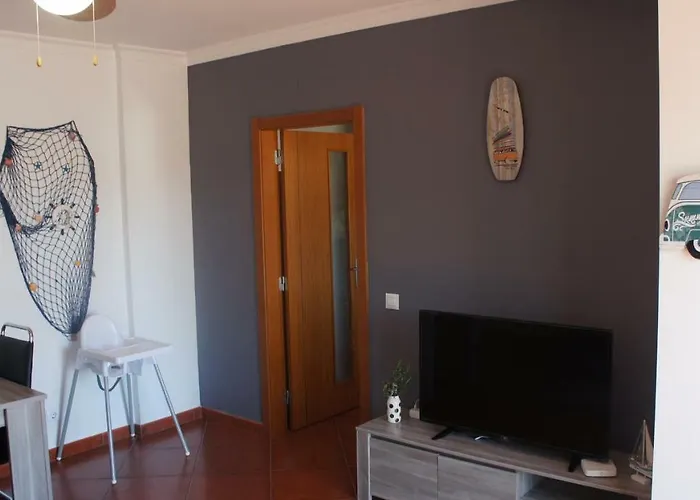 Casa vacanze Pool & Garden Oura Flat