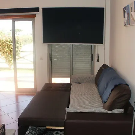 Pool & Garden Oura Flat Σπίτι διακοπών