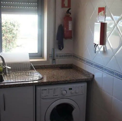 Pool & Garden Oura Flat Casa de Férias