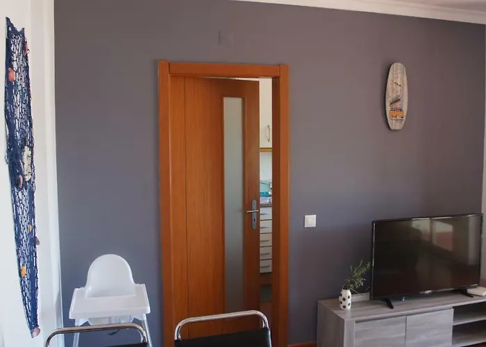 Casa de Férias Pool & Garden Oura Flat *