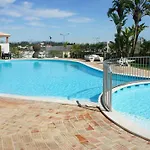 Дом отдыха Pool & Garden Oura Flat