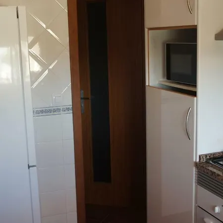 Сasa de vacaciones Pool & Garden Oura Flat *