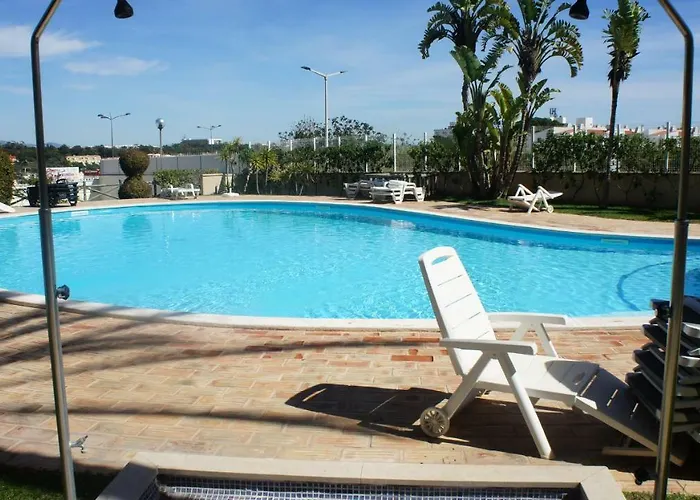 Pool & Garden Oura Flat 度假居 阿尔布费拉